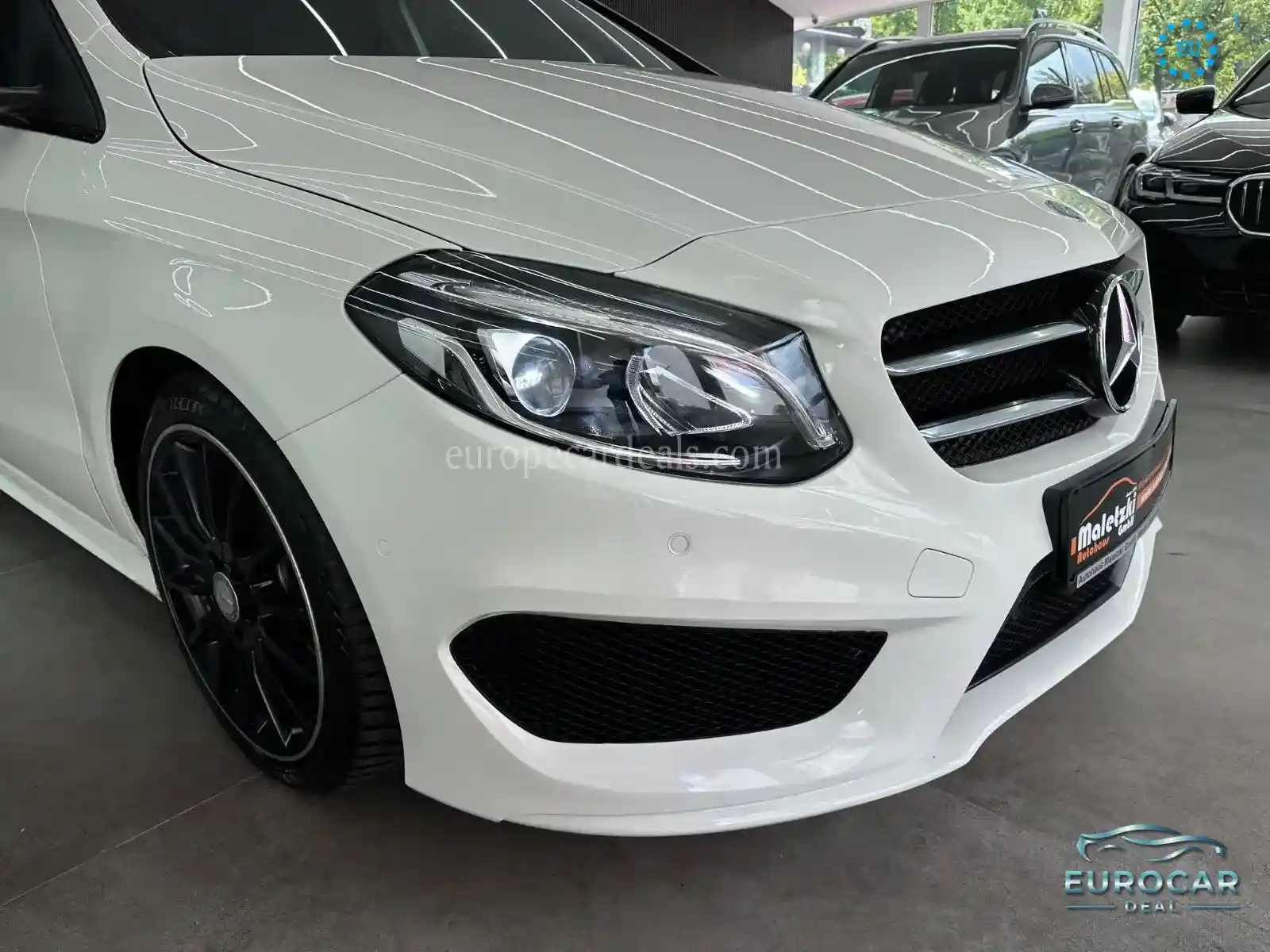 Mercedes-Benz B 200