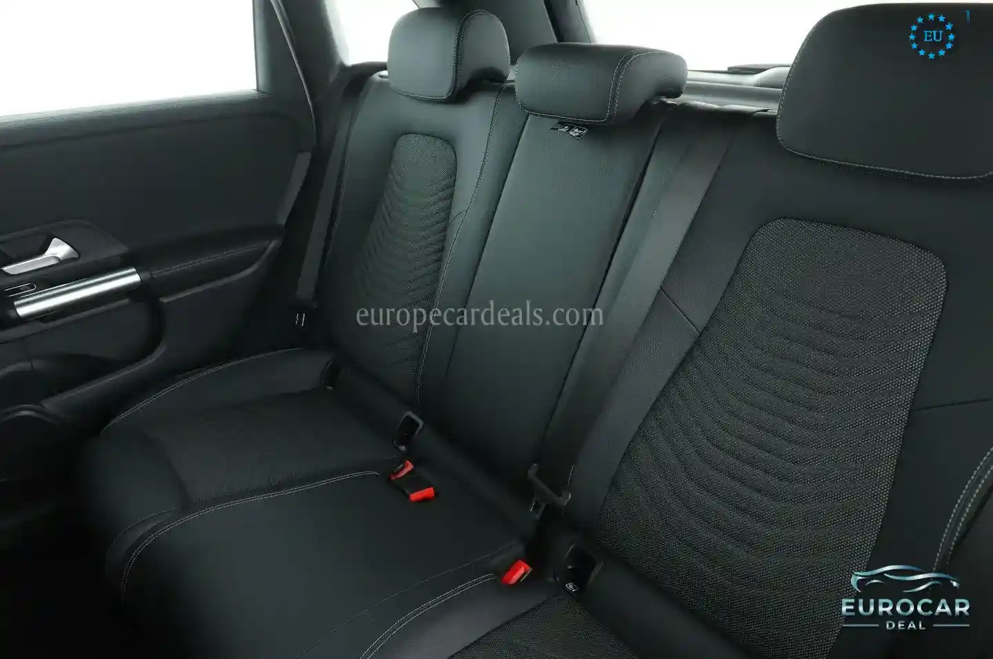 Mercedes-Benz B 220