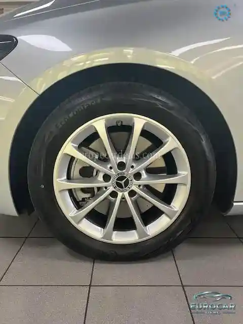 Mercedes-Benz B 250