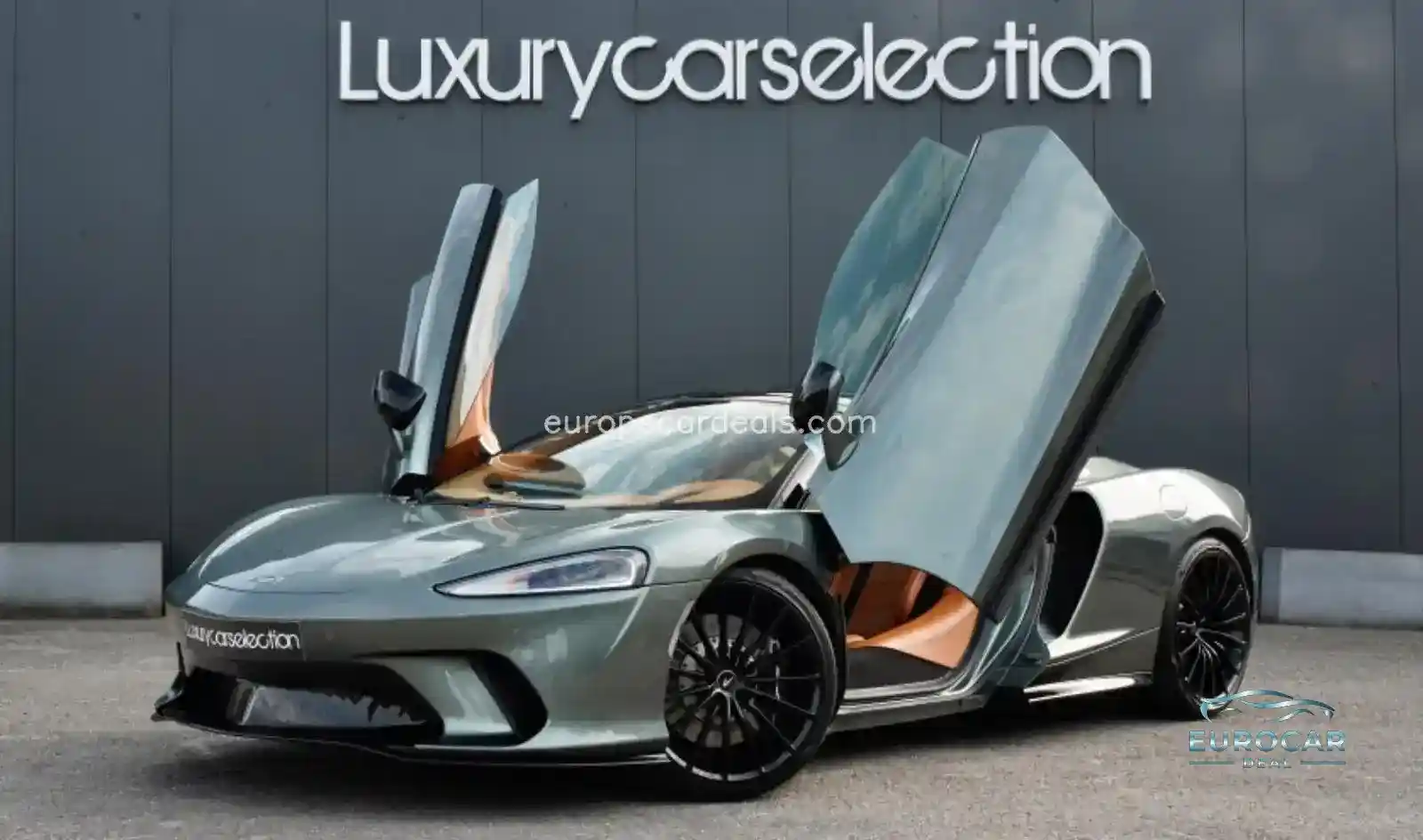 McLaren GT
