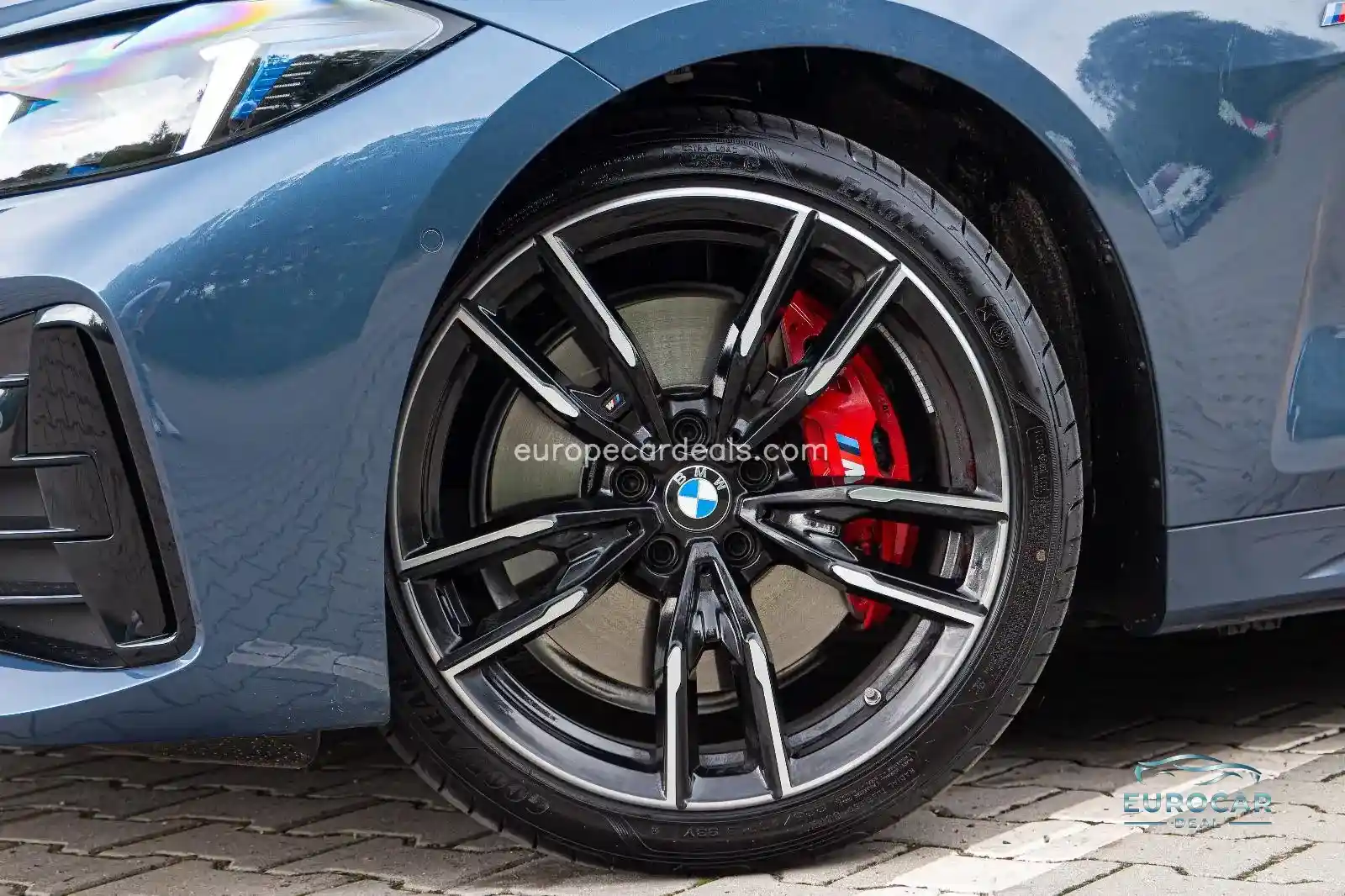 BMW M440