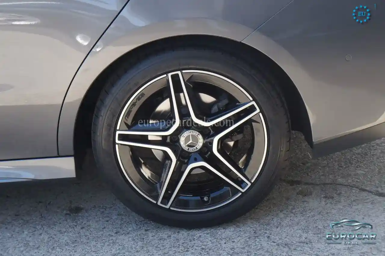 Mercedes-Benz CLA 220 Shooting Brake