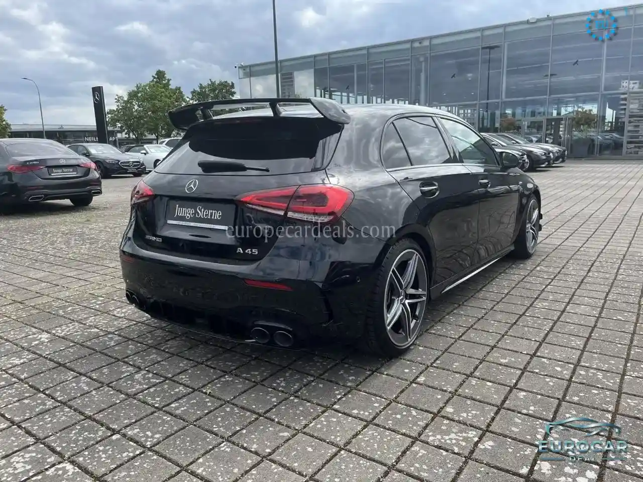 Mercedes-Benz A 45 AMG