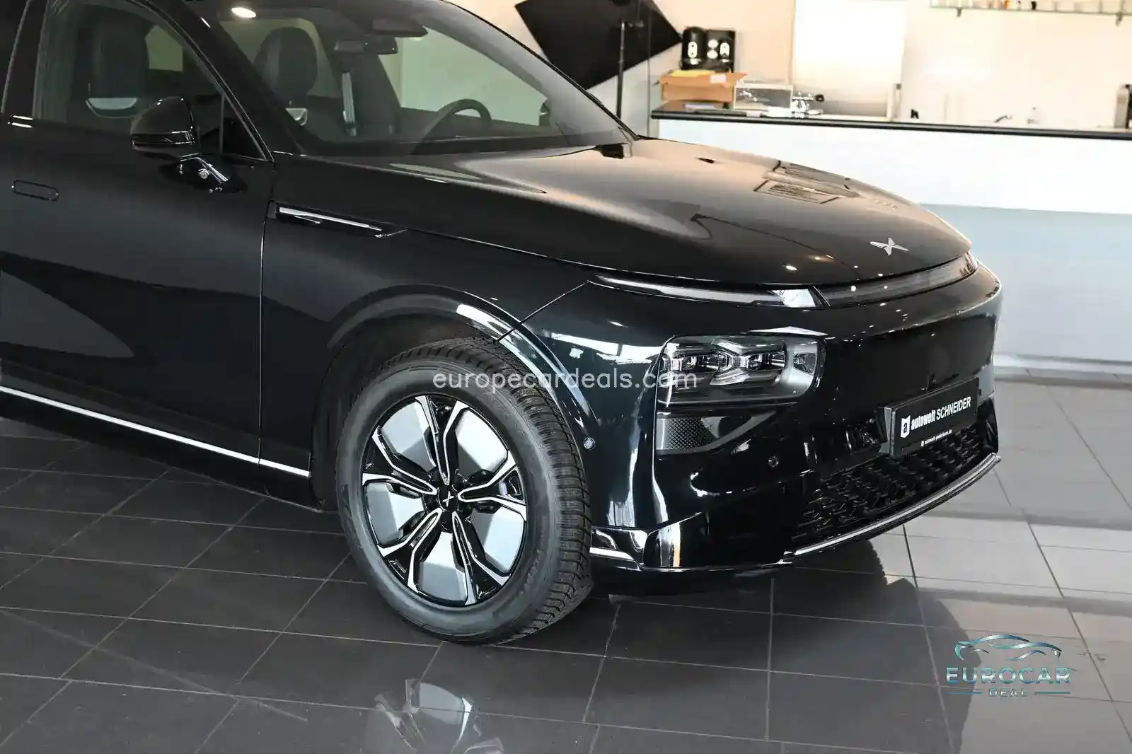 XPENG G9