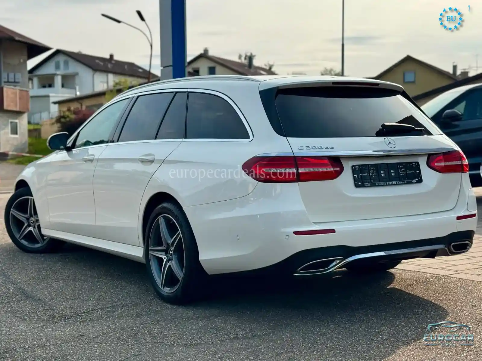 Mercedes-Benz E 300