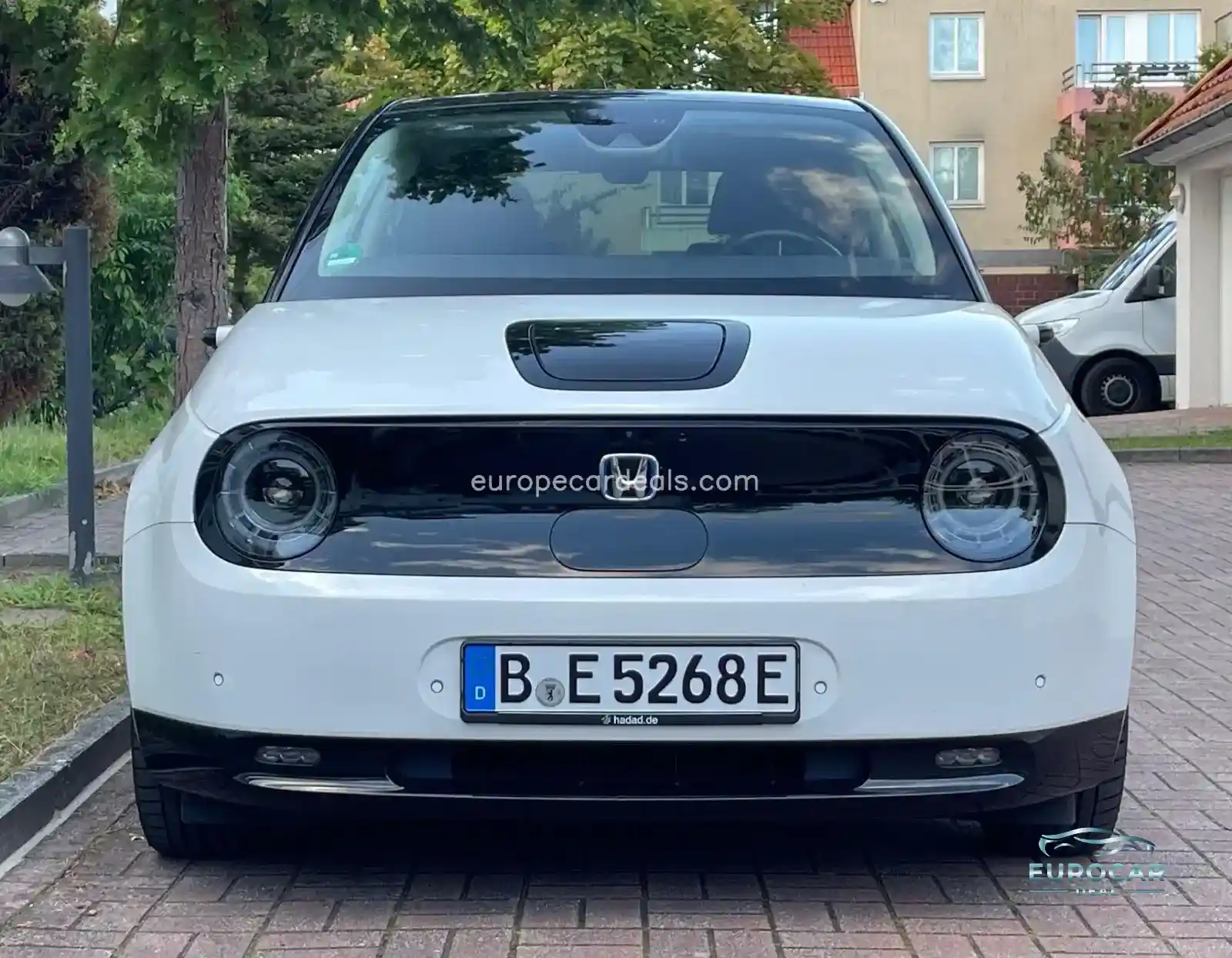 Honda e