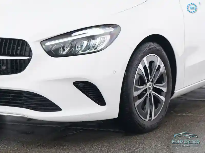 Mercedes-Benz B 200
