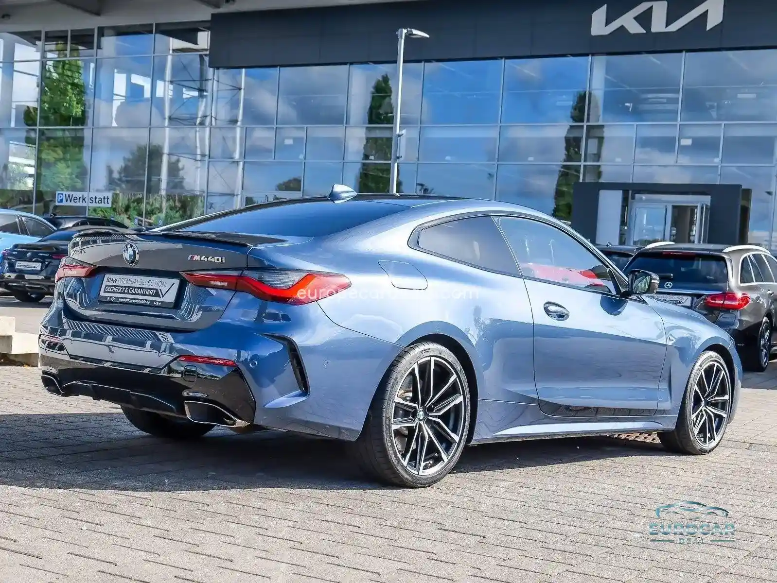 BMW M440
