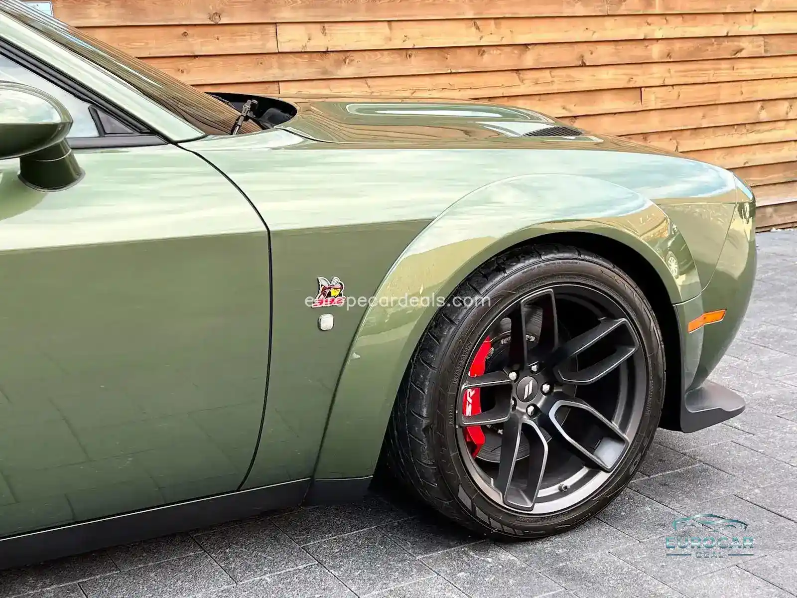 Dodge Challenger
