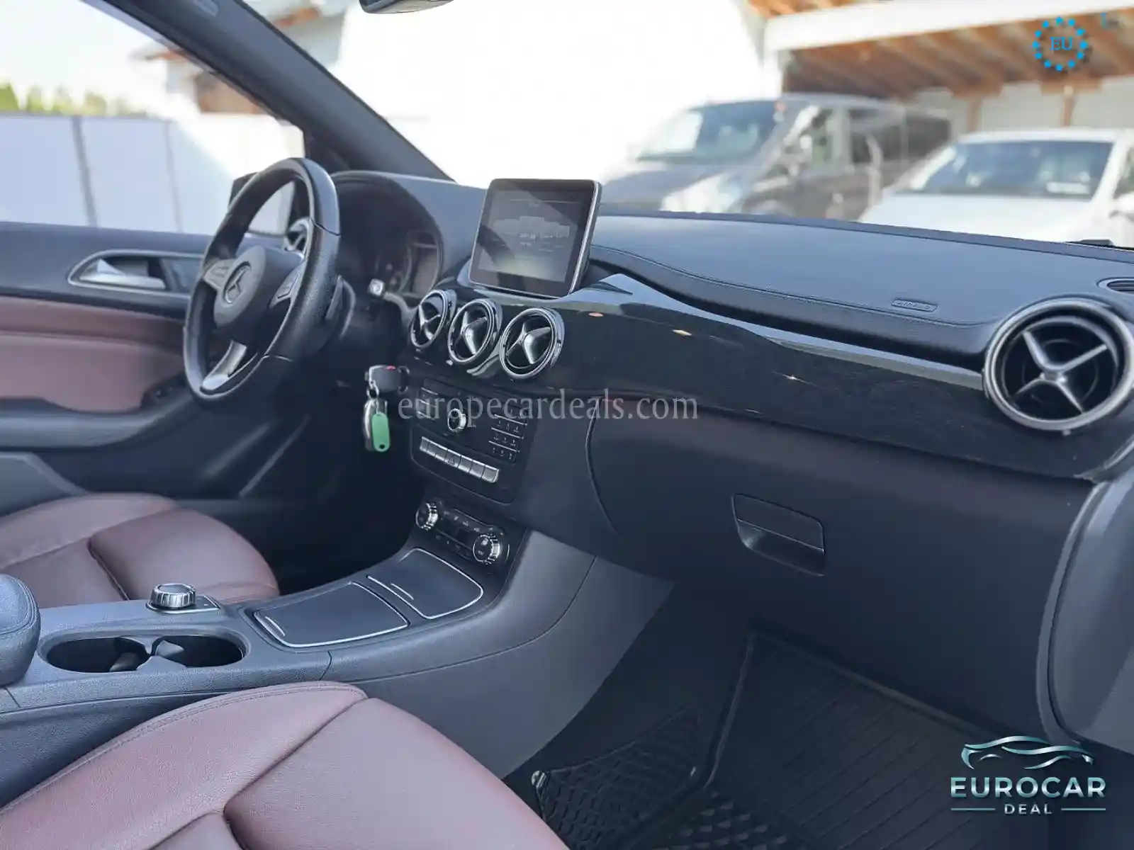 Mercedes-Benz B 220