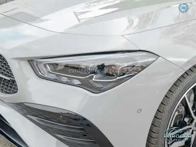 Mercedes-Benz CLA 220