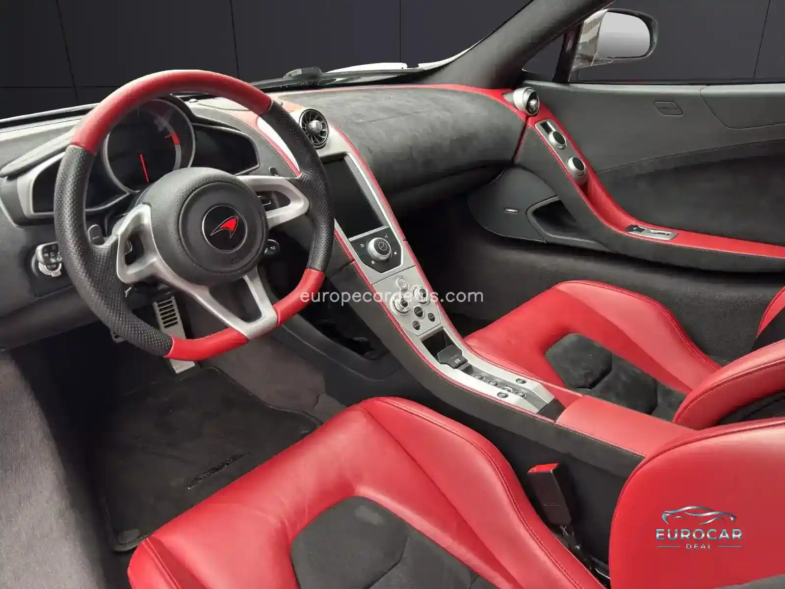 McLaren MP4-12C