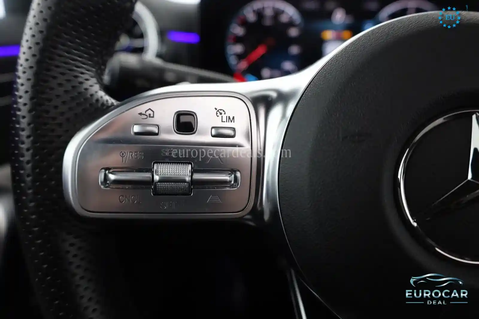 Mercedes-Benz CLA 220
