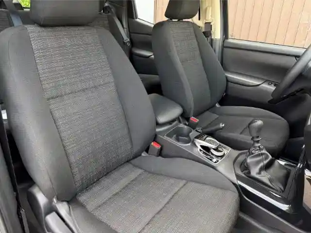 Mercedes-Benz X 220