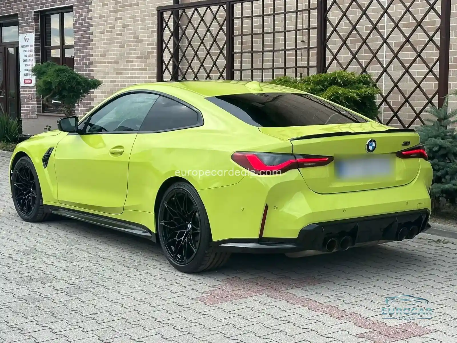 BMW M4