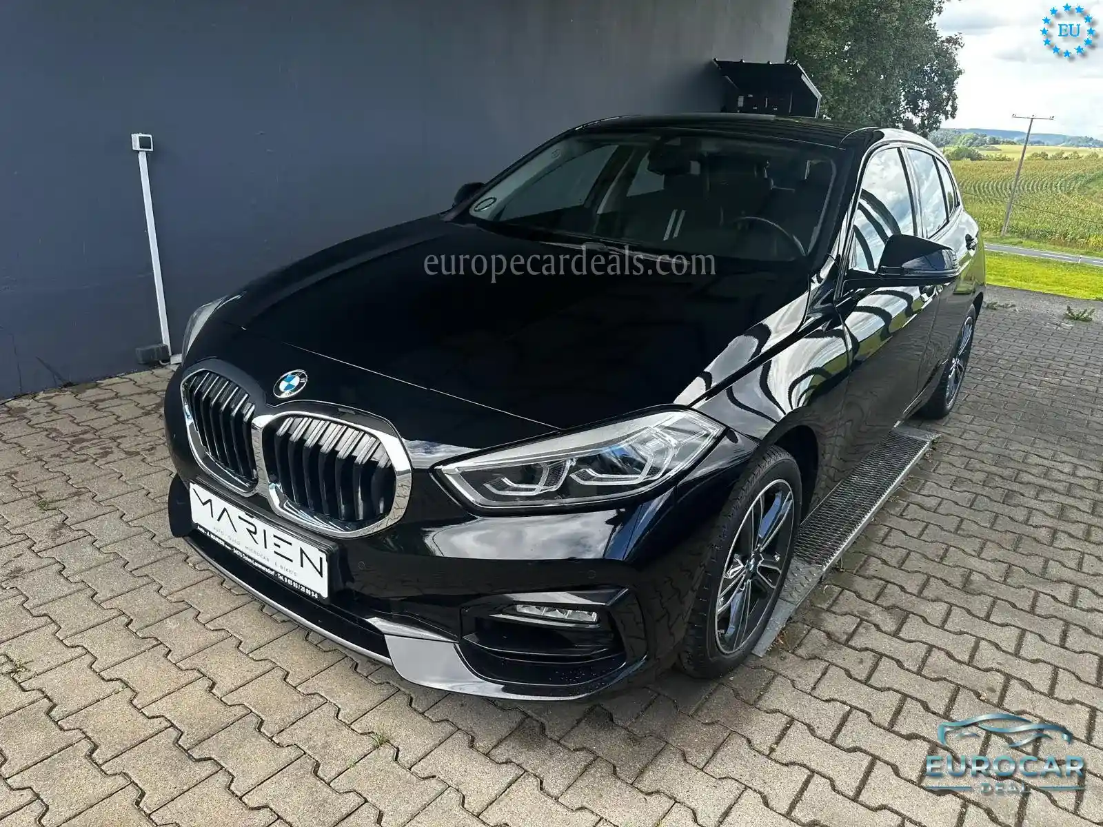 BMW 118