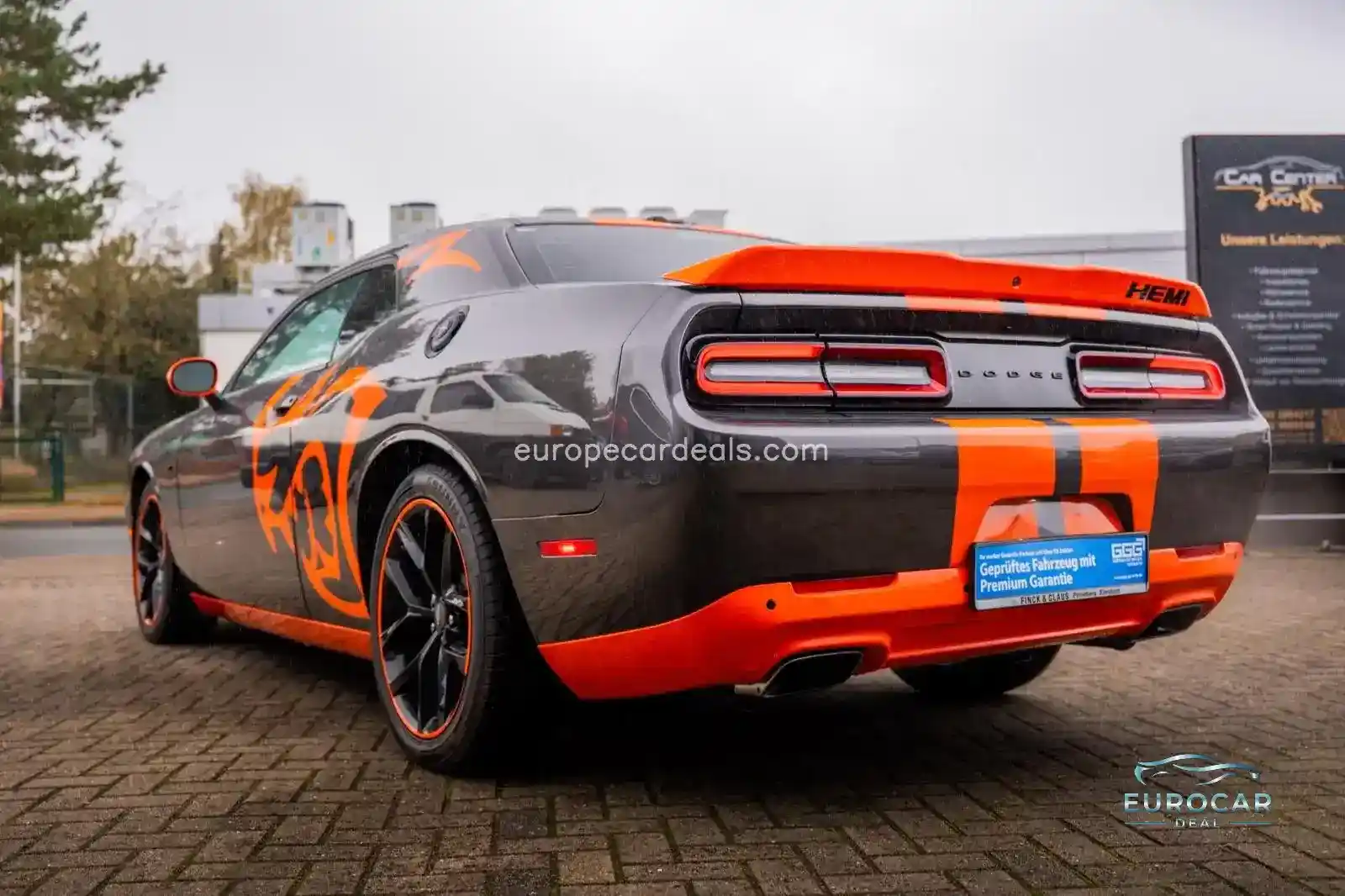 Dodge Challenger