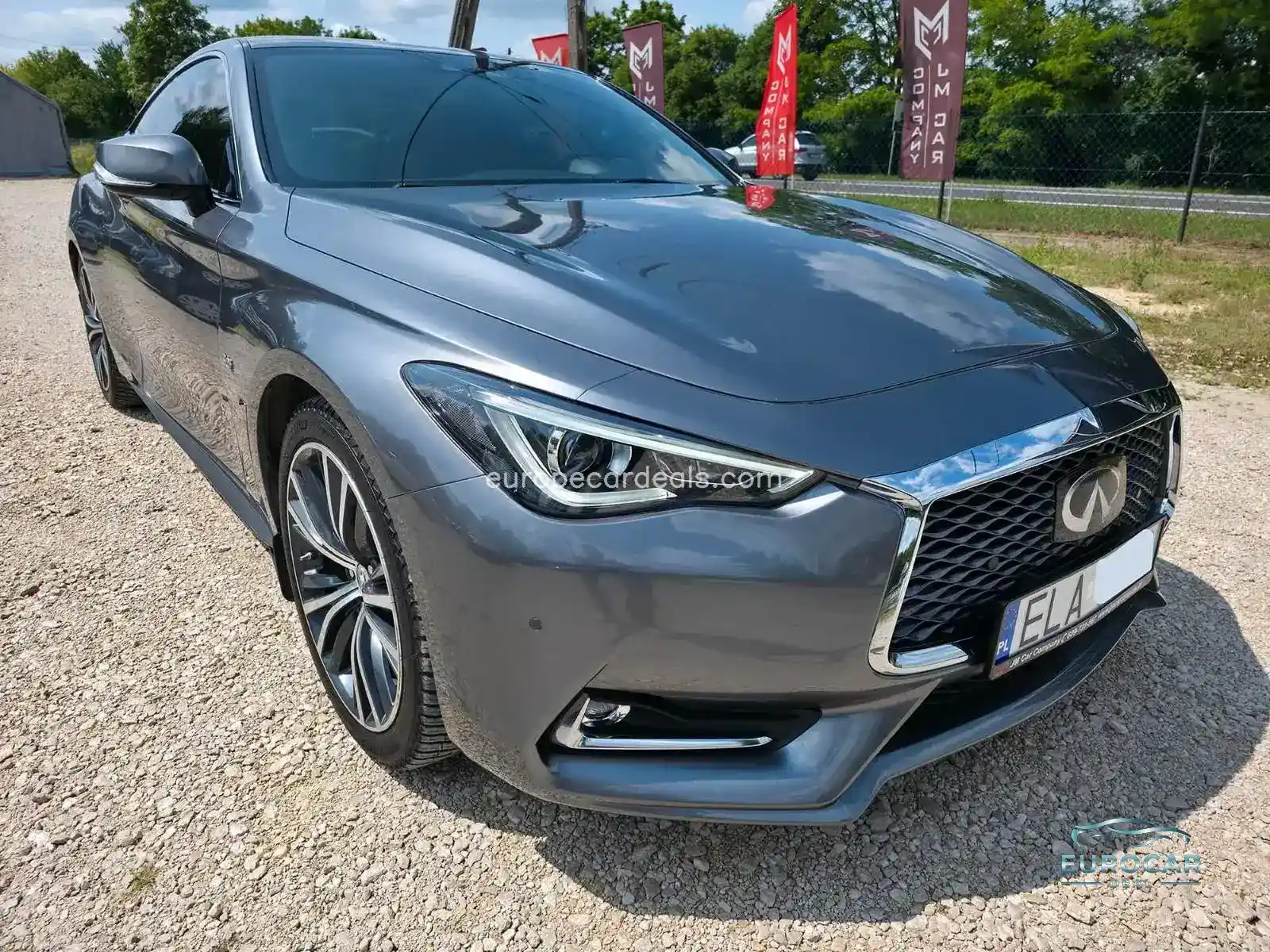 Infiniti Q60