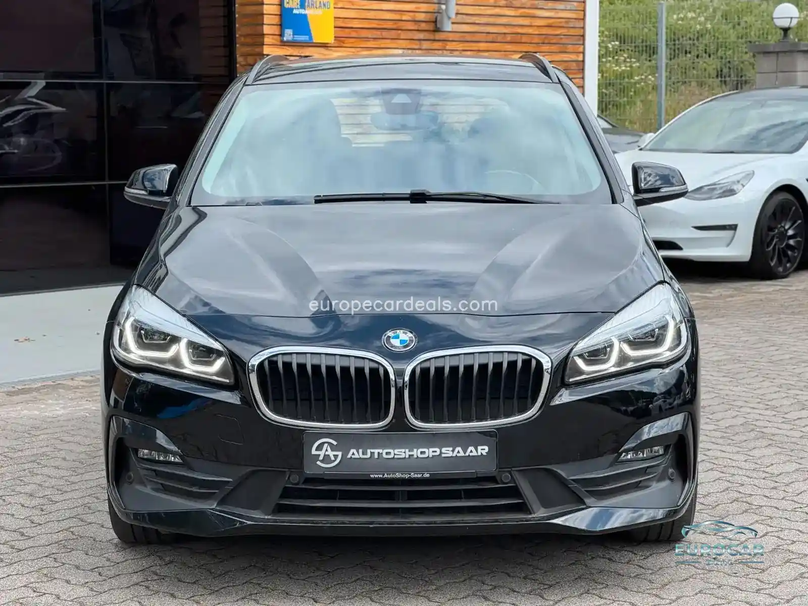 BMW 218