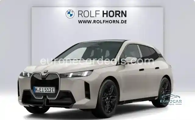 BMW iX