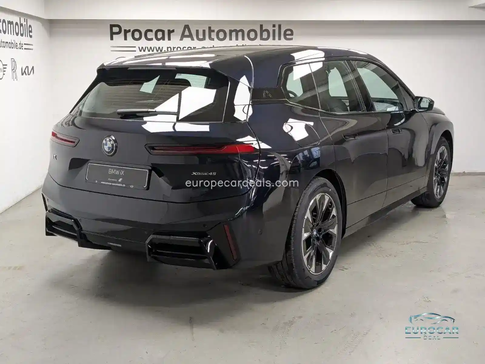 BMW iX