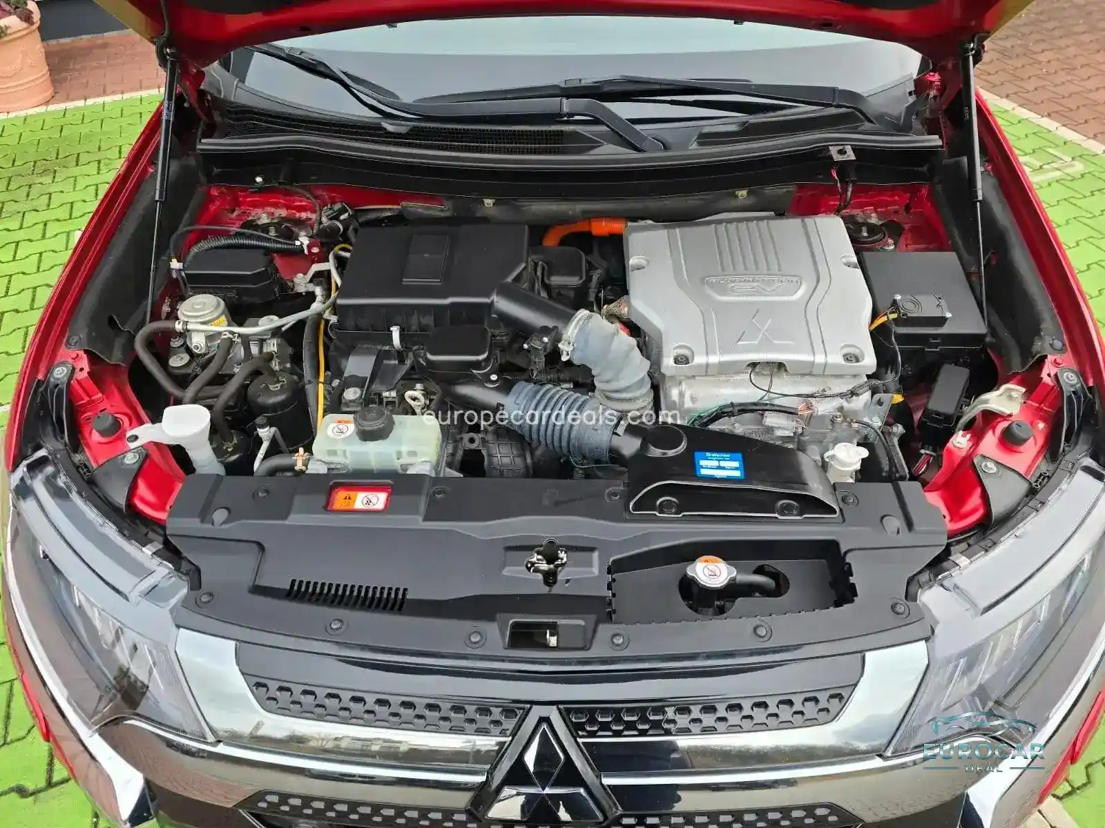 Mitsubishi Plug-in Hybrid Outlander