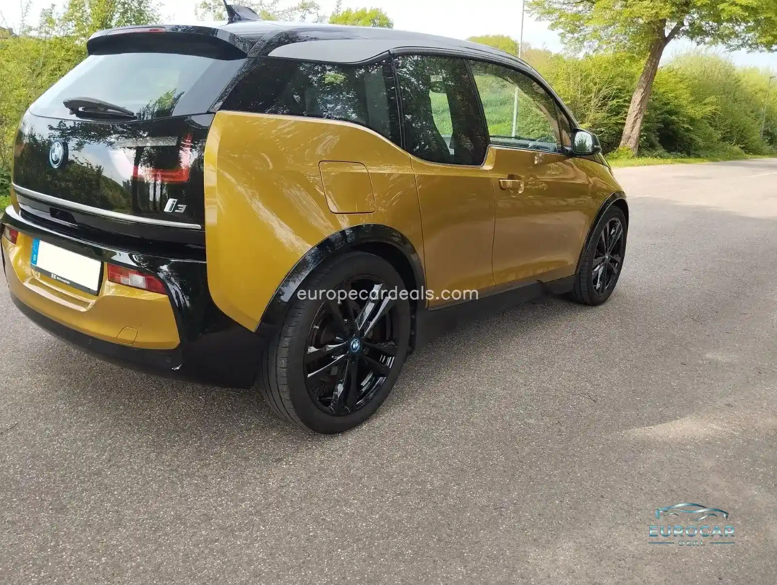 BMW i3