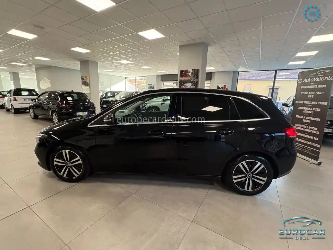 Mercedes-Benz B 180