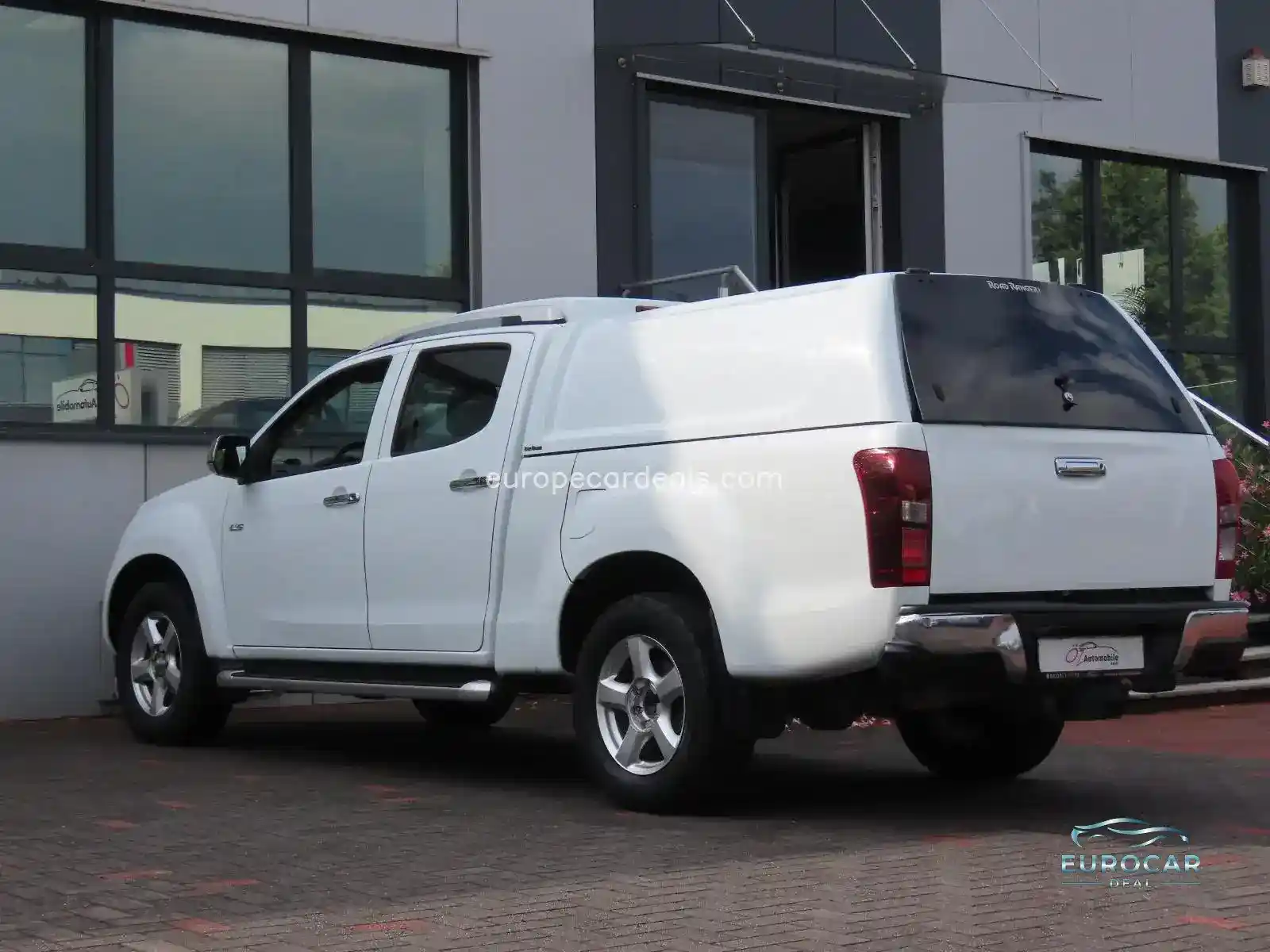 2.5 Double Cab 4WD LSX
