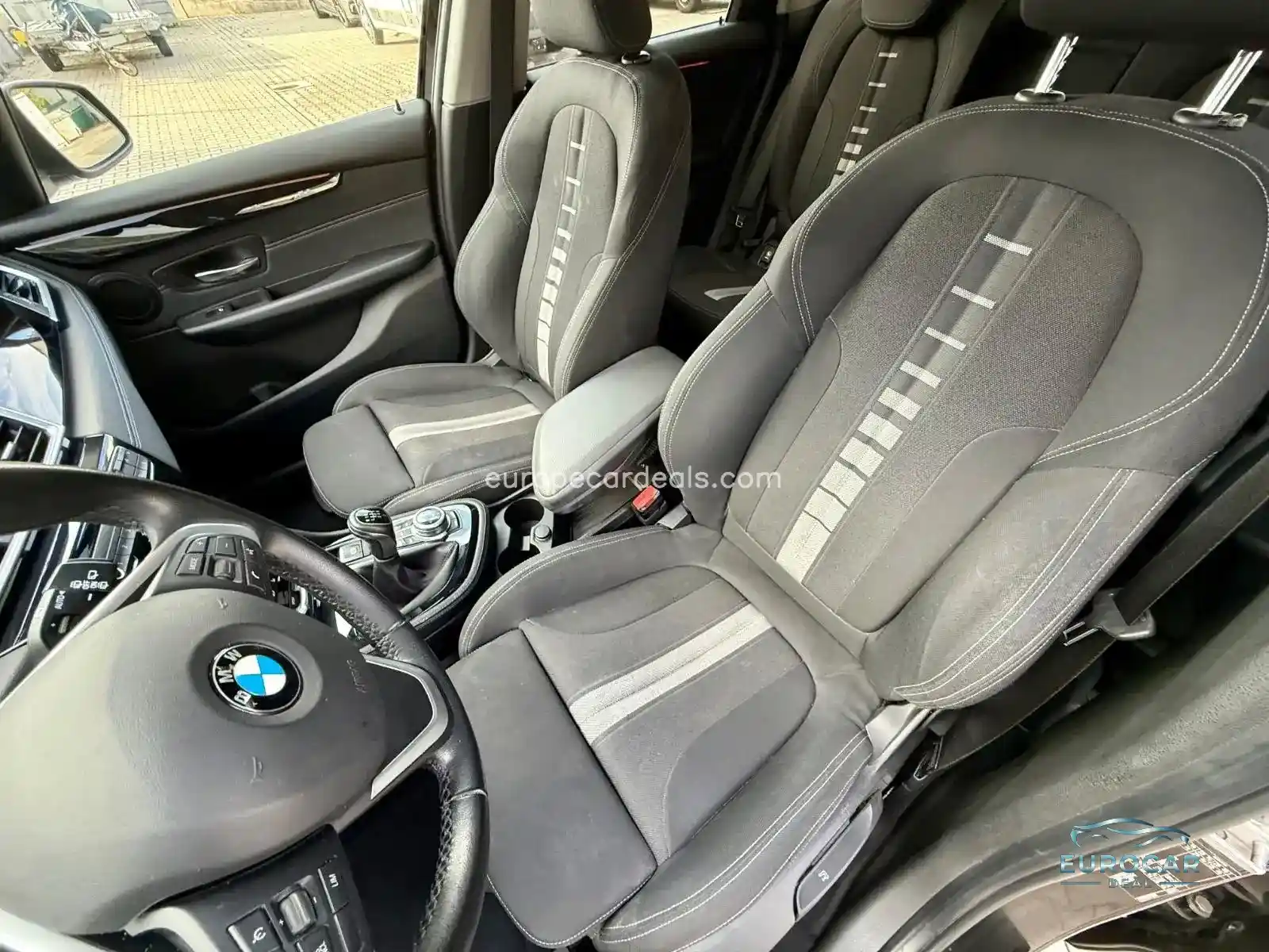 BMW 218