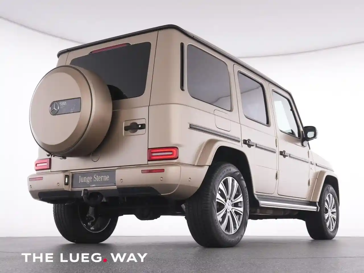 Mercedes-Benz G 500