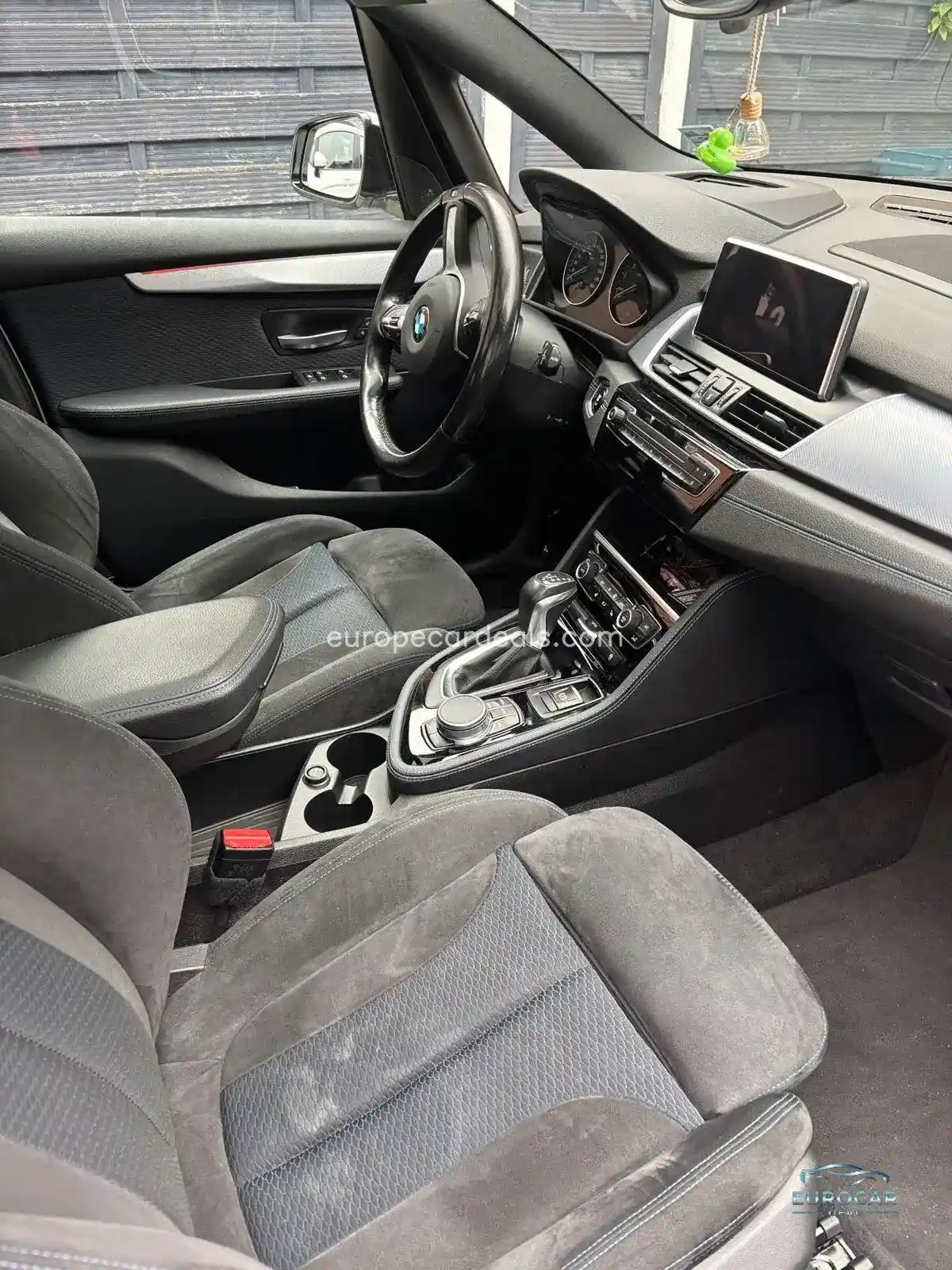 BMW 220