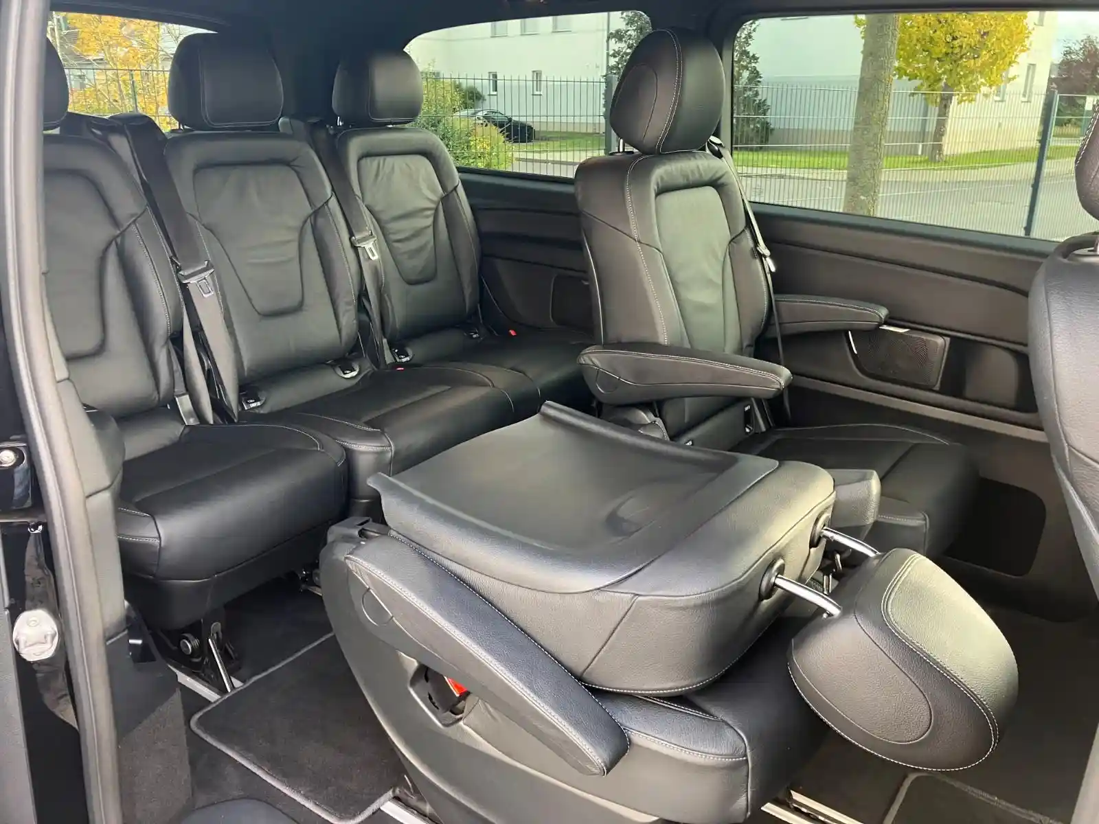 Mercedes-Benz V 250