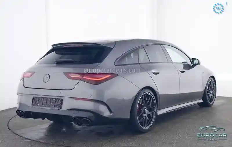 Mercedes-Benz CLA 45 AMG Shooting Brake