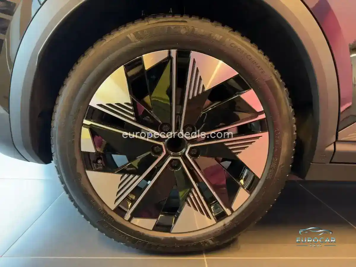 Renault Scenic E-TECH