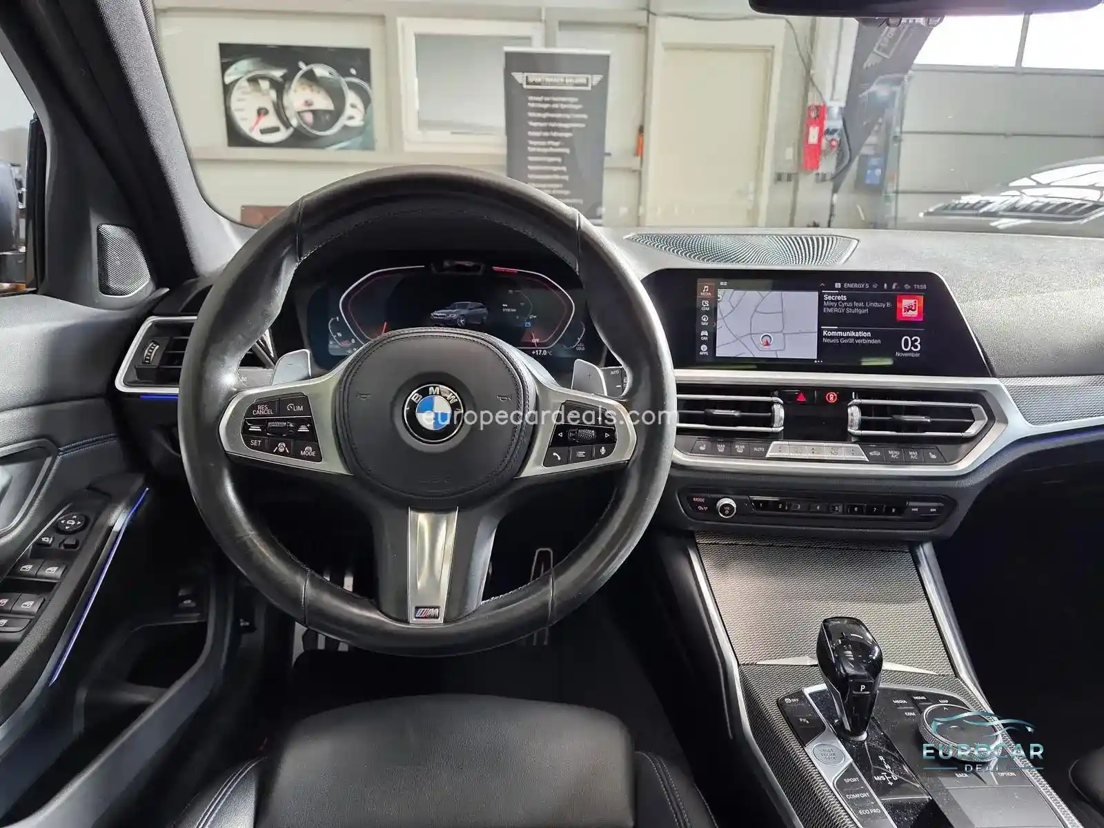 BMW 330