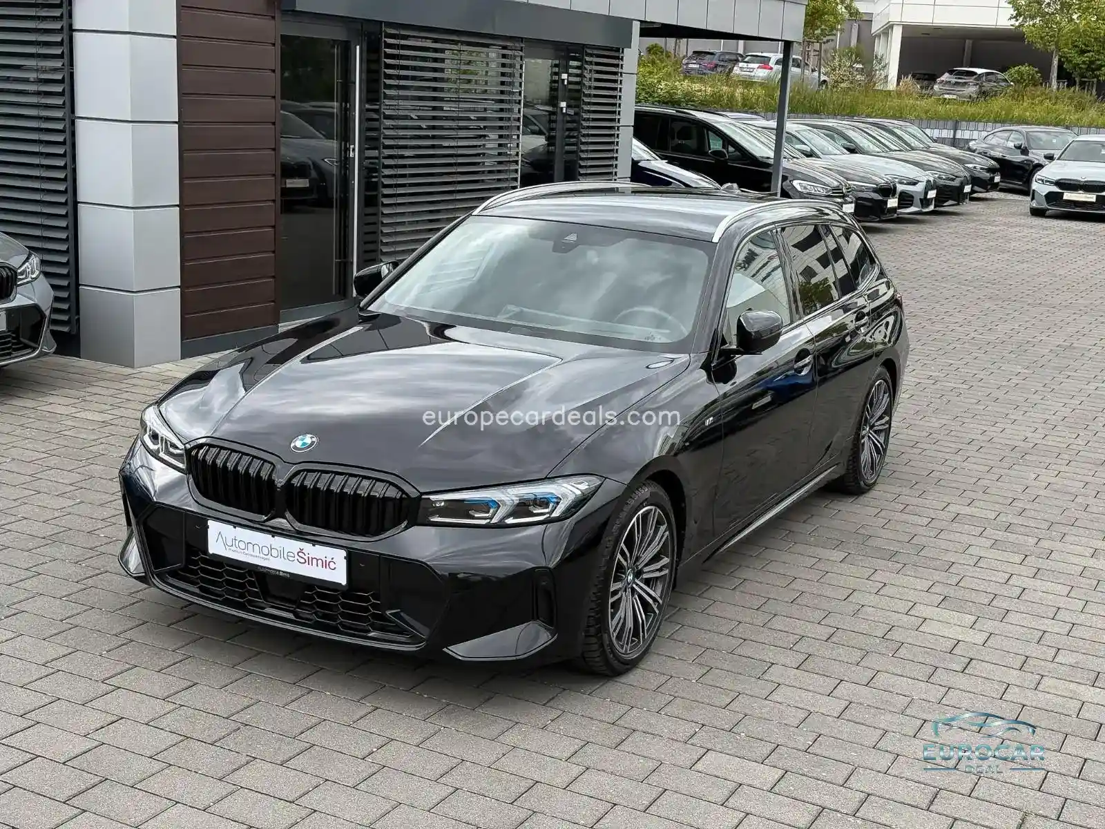 BMW 330