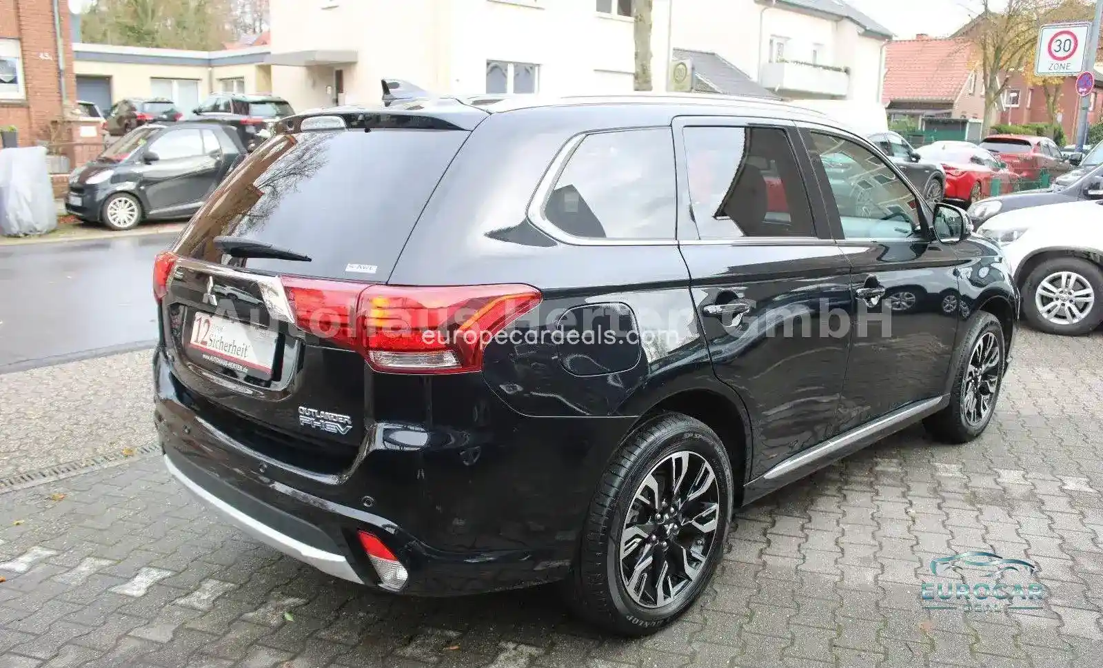 Mitsubishi Plug-in Hybrid Outlander