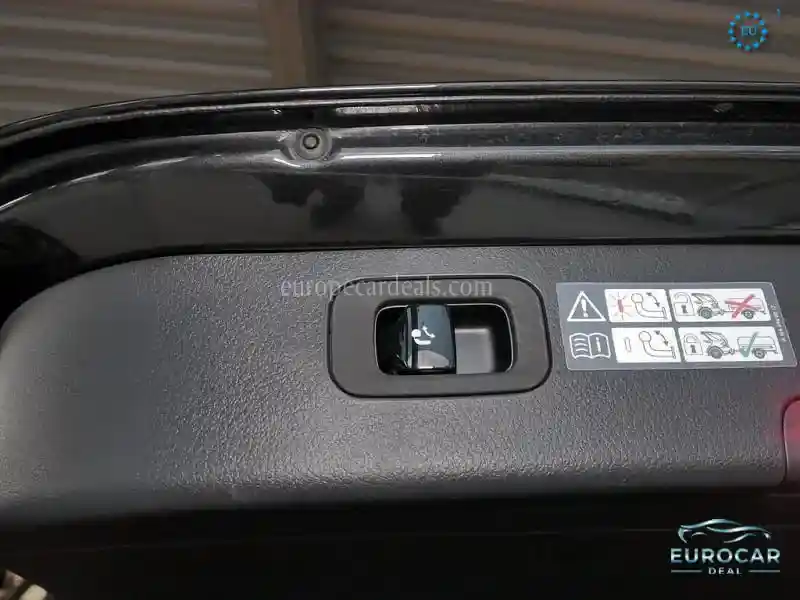Mercedes-Benz C 63 AMG
