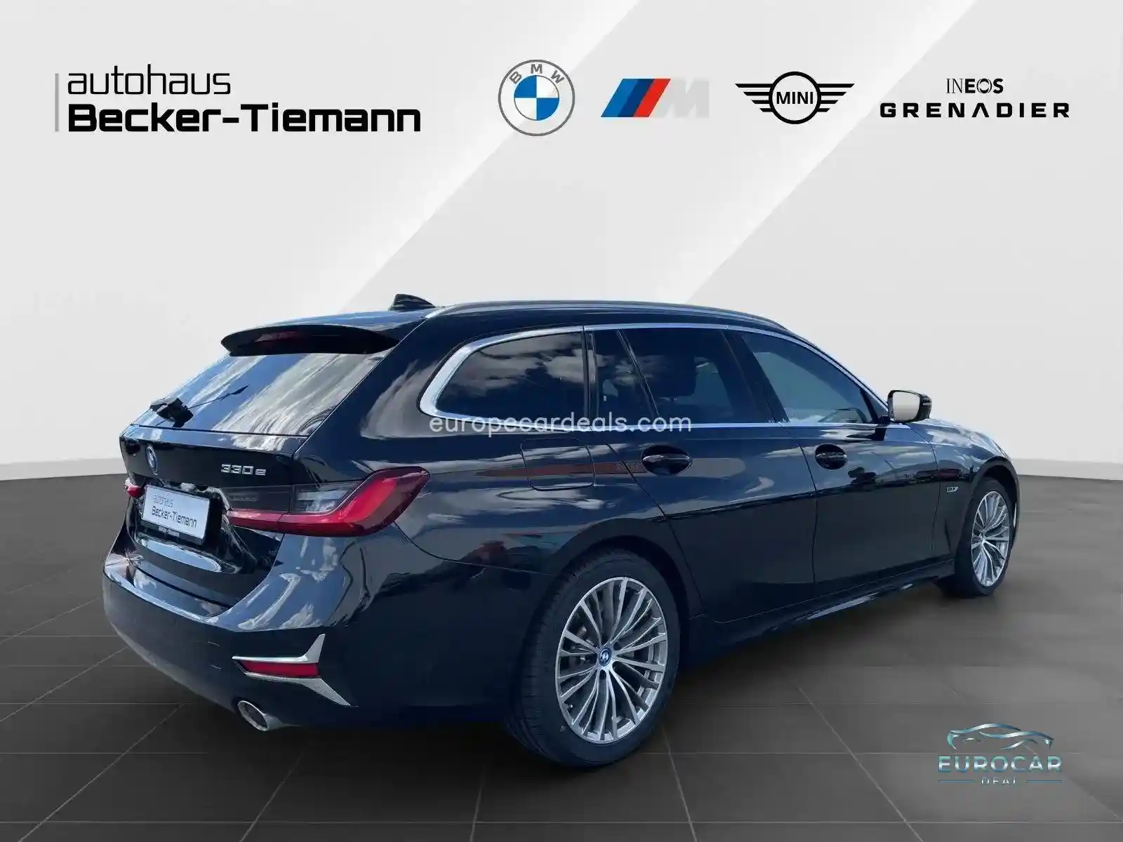 BMW 330