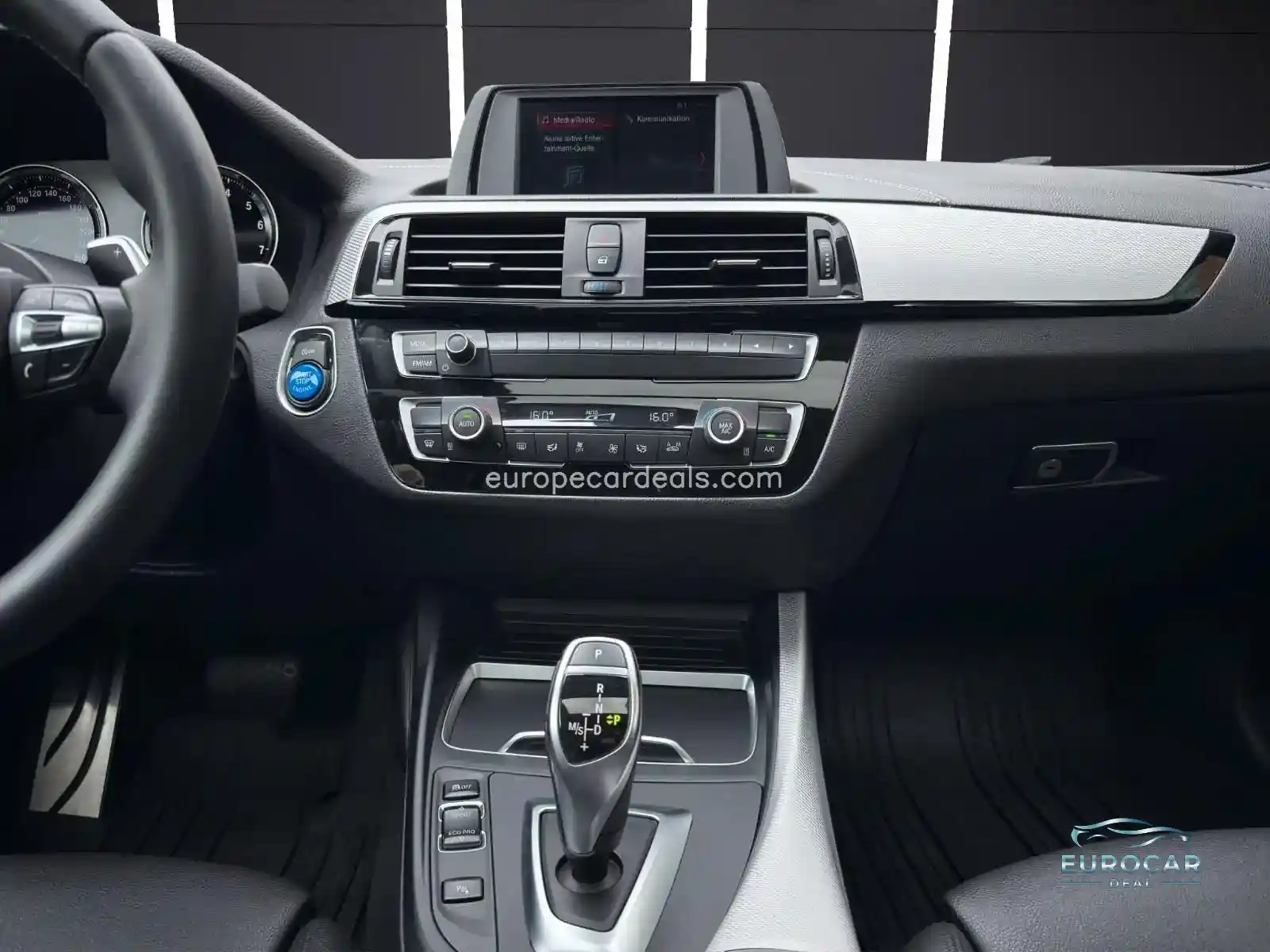 BMW M240i