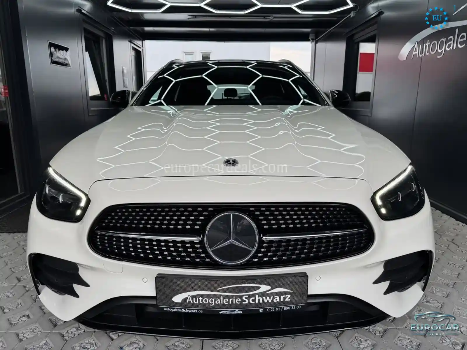 Mercedes-Benz E 300