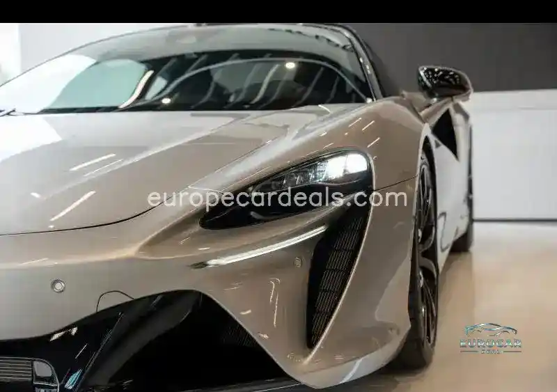 McLaren Artura