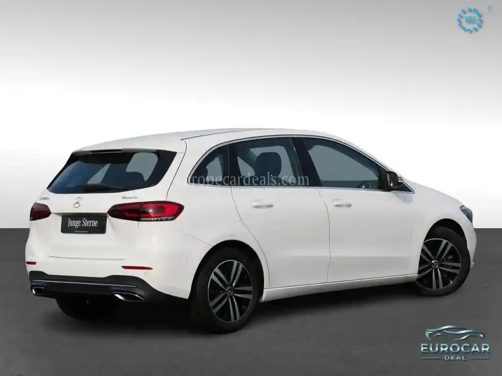 Mercedes-Benz B 220