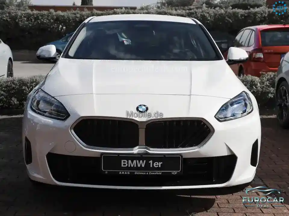 BMW 118