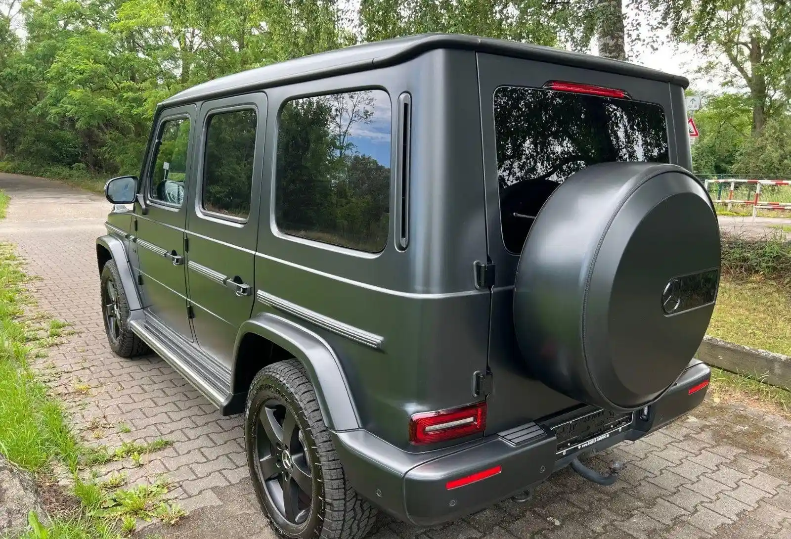 Mercedes-Benz G 500