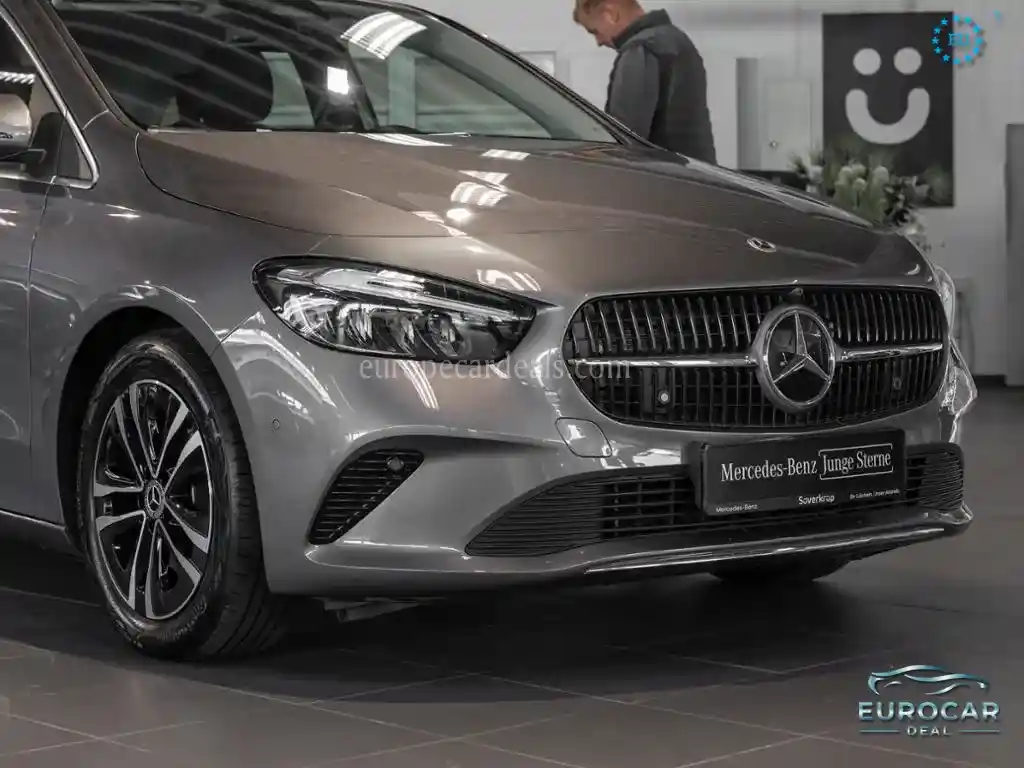 Mercedes-Benz B 200