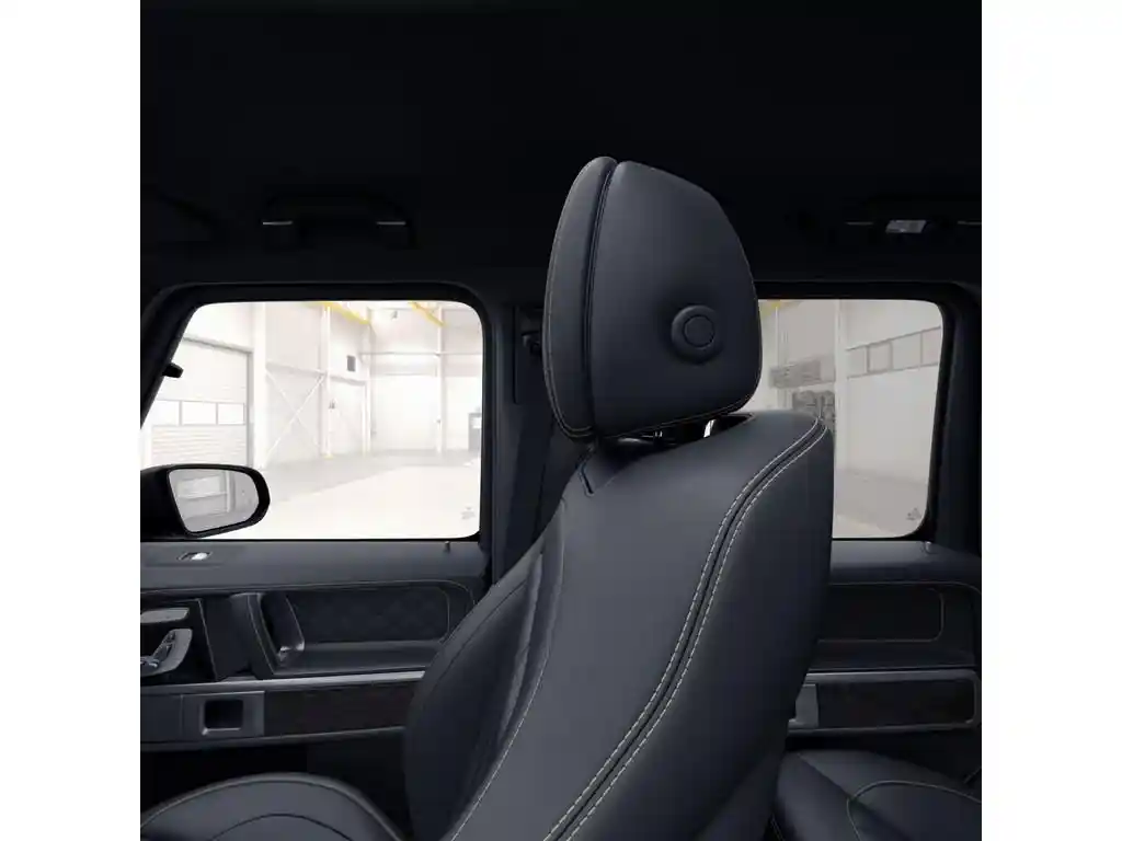 Mercedes-Benz G 500