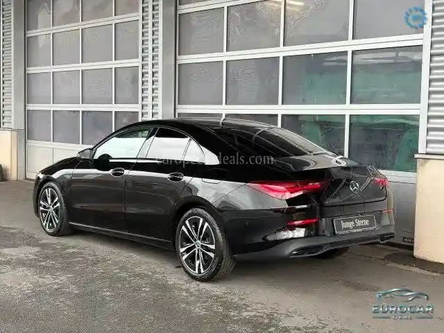 Mercedes-Benz CLA 180