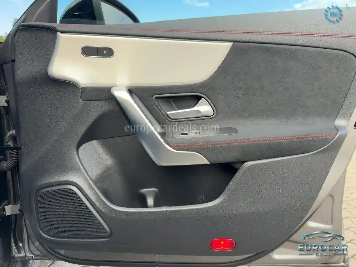 Mercedes-Benz CLA 200 Shooting Brake